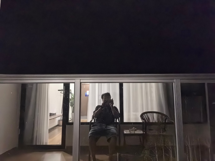 这个酒店挺好，最起码有个大大的阳台🤫 ​